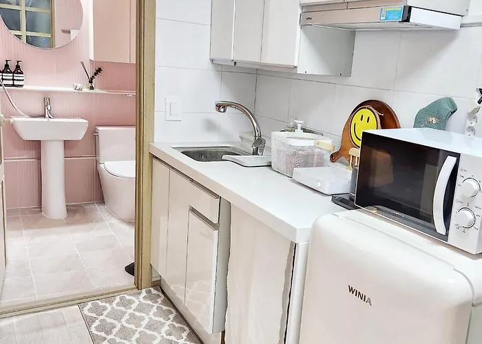 Cozy Family For 4 Near Hongdae * 서울특별시