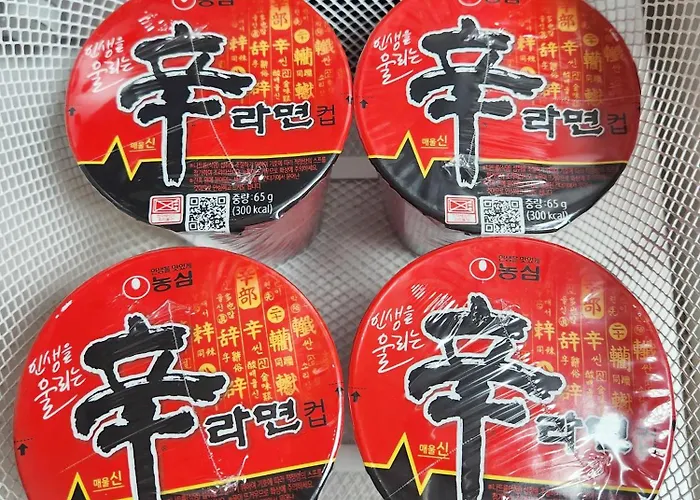 Cozy Family For 4 Near Hongdae 아파트