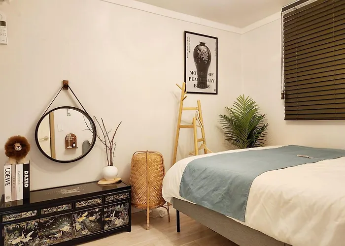 아파트 Cozy Family For 4 Near Hongdae